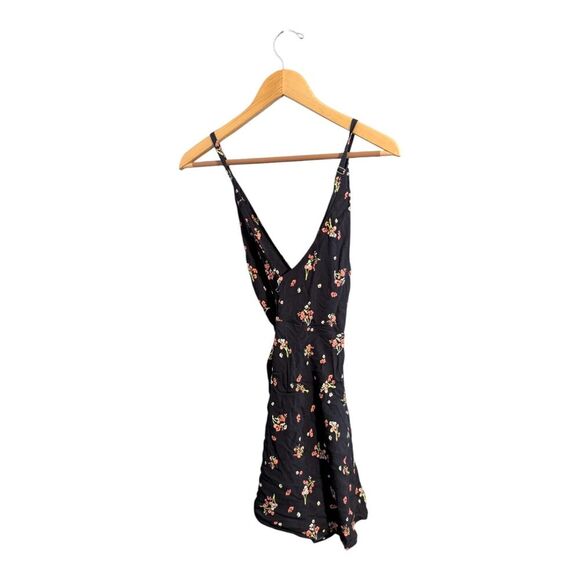 Free People Women's Tango At Night Romper Sleeveless Black Floral Print Size 4 H - Picture 2 of 7